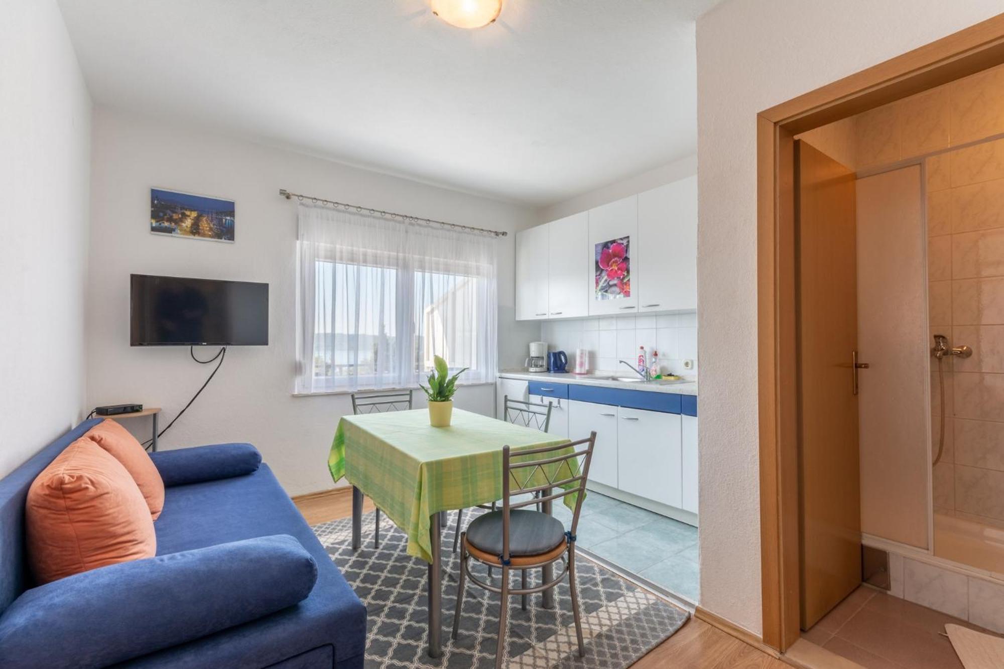 Apartments Mimi Trogir Rum bild