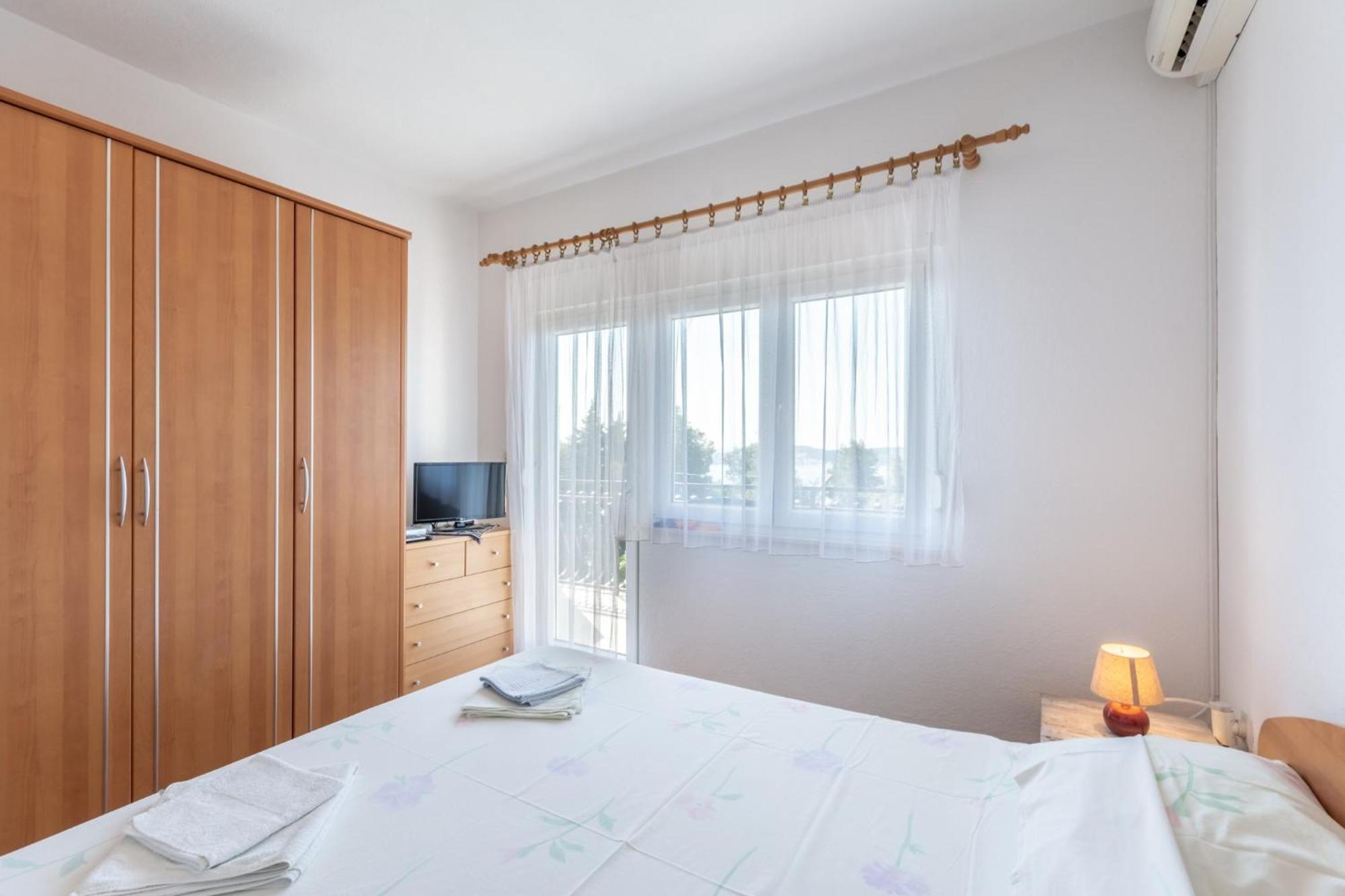Apartments Mimi Trogir Rum bild