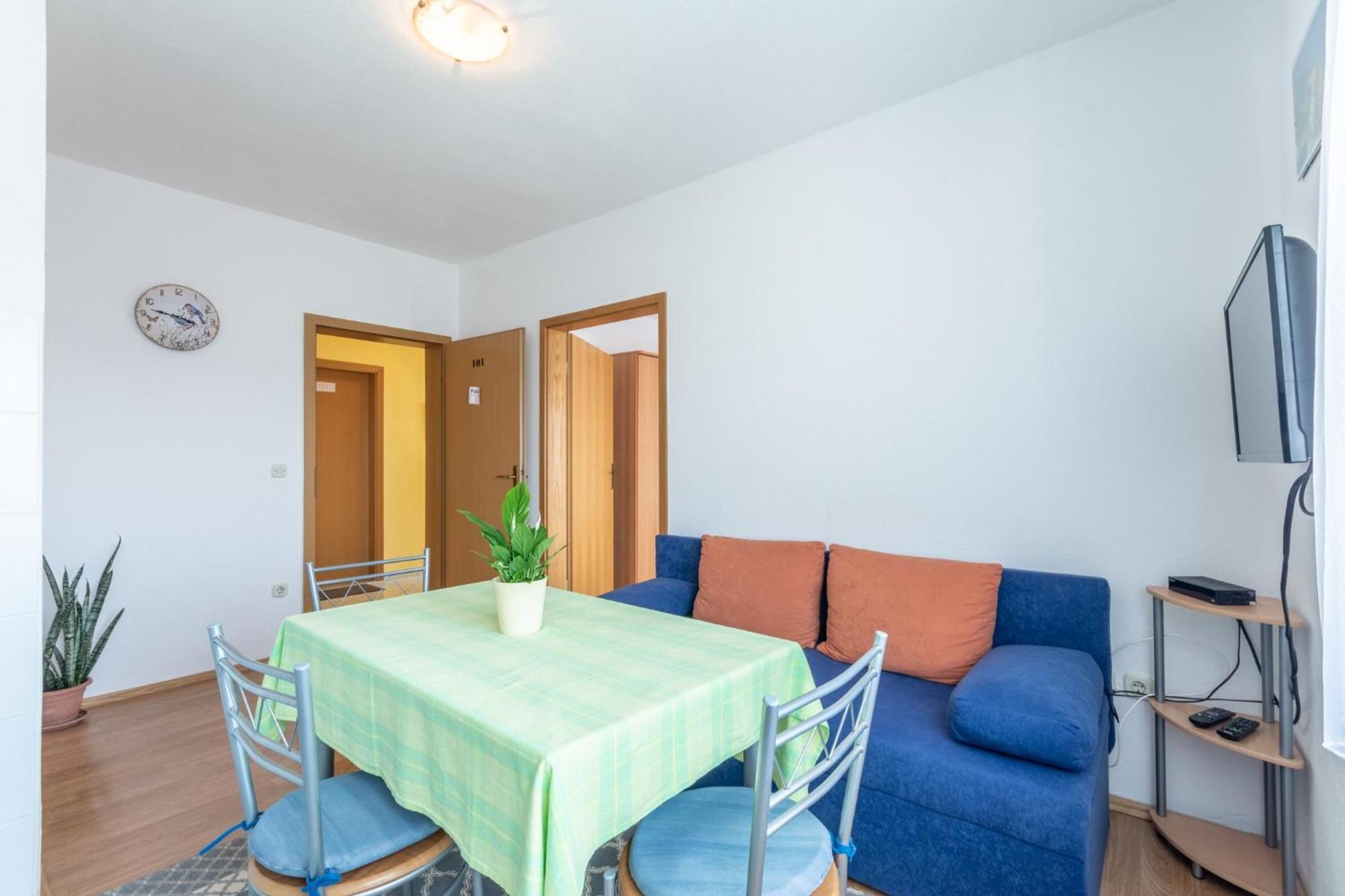 Apartments Mimi Trogir Rum bild