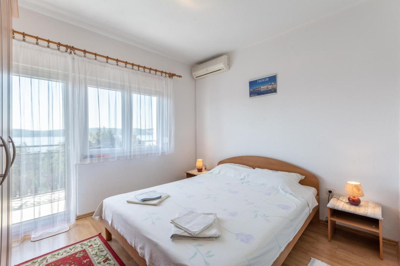 Apartments Mimi Trogir Exteriör bild